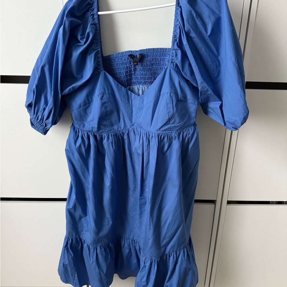 Banana Republic Blue Puff Sleeve Smocked Blouse